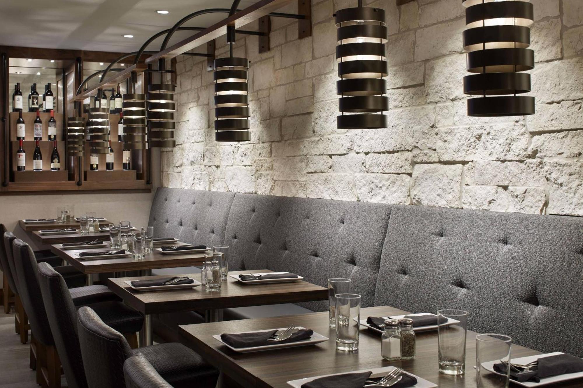 Marriott Dfw Airport South Hotel Fort Worth Bagian luar foto