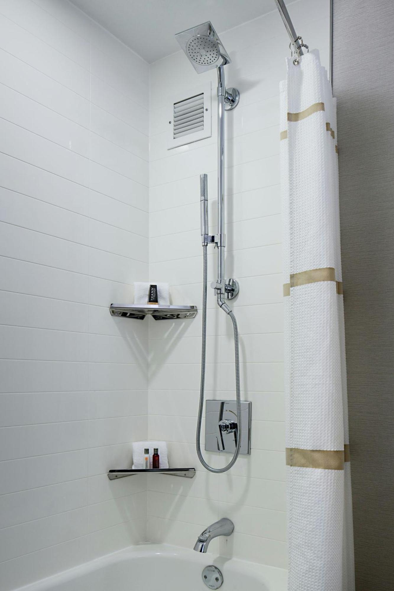 Marriott Dfw Airport South Hotel Fort Worth Bagian luar foto